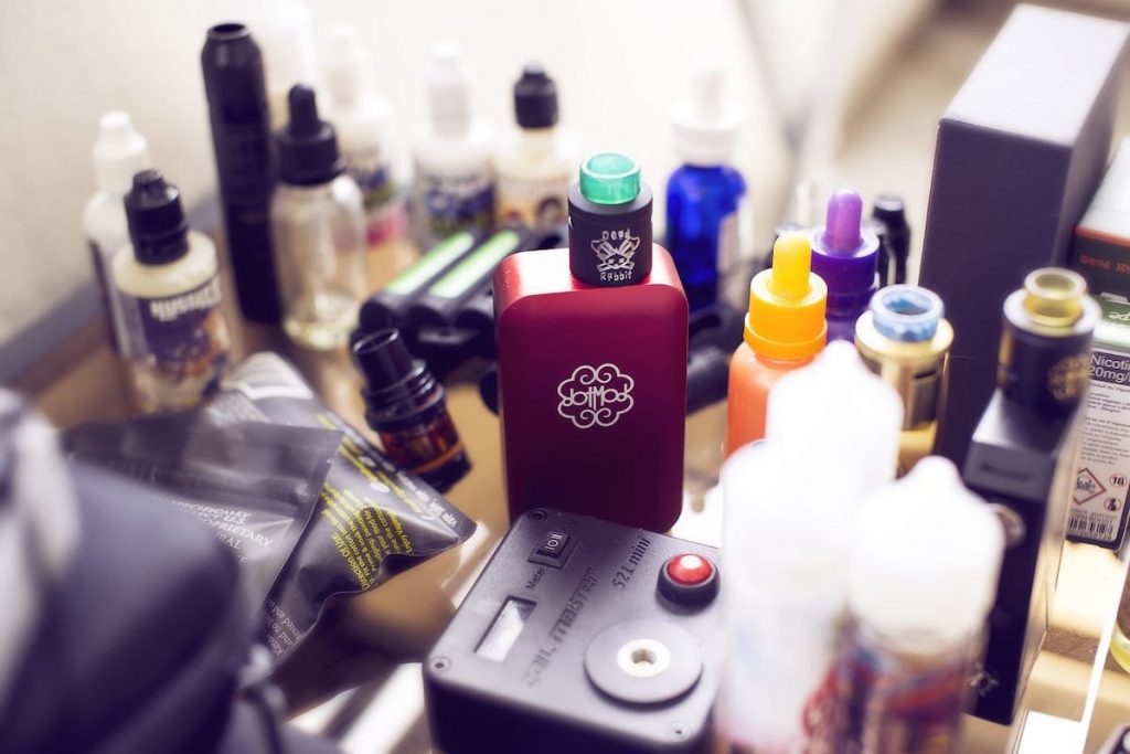 How to Make Vape Coils Last Longer: Cleaning and Maintaining Vape Coils Guide 1 vape mod
